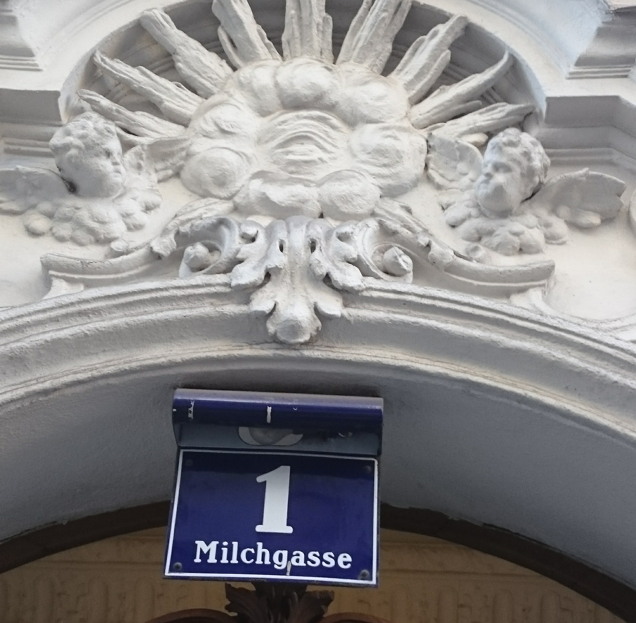 Milchgasse Haus zum Auge Gottes Bild Milchgasse Haus zum Auge Gottes